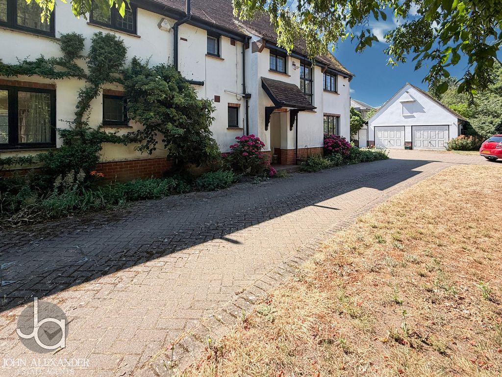 Property photo 1 of 27 Img_7651