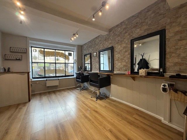 Property photo 3 of 6 2