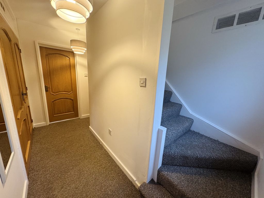 Property photo 2 of 16 Img_7481