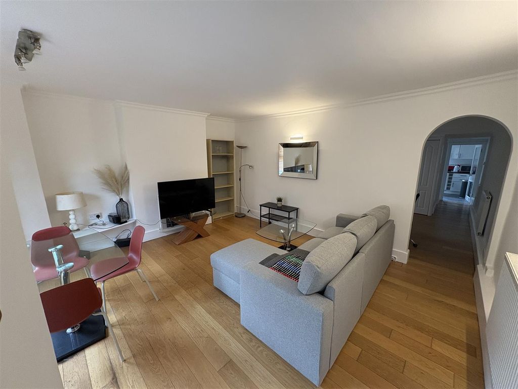 Property photo 3 of 16 Reception.Jpeg