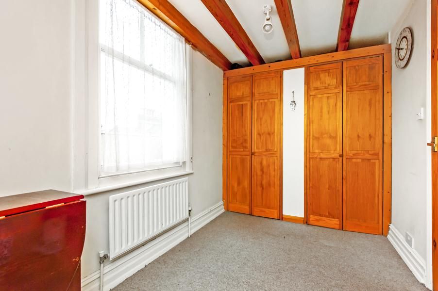 Property photo 3 of 4