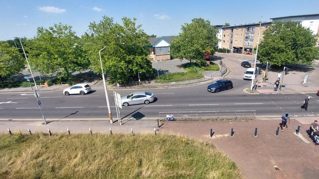 Property photo 2 of 7 Photo 23