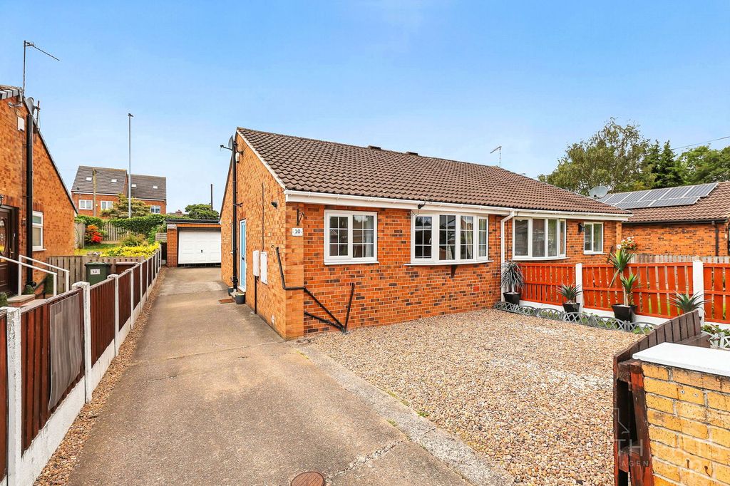 Property photo 1 of 22