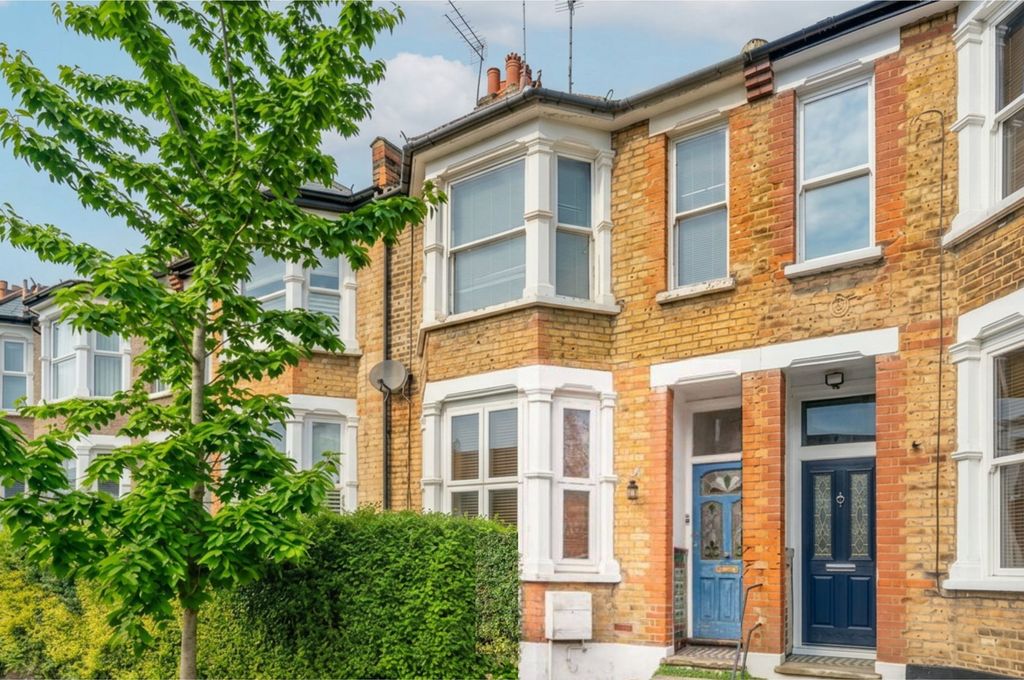 Property photo 1 of 10