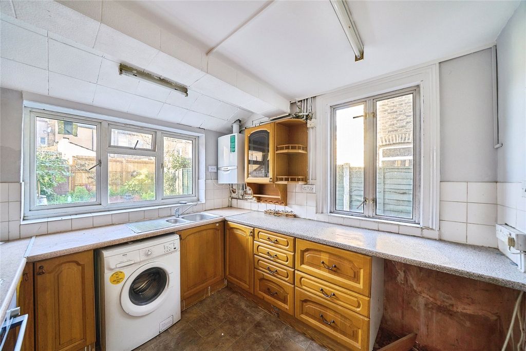 Property photo 3 of 31 Picture No. 22