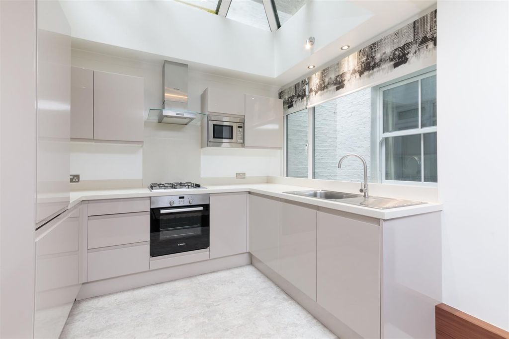 Property photo 2 of 13 4R3A3183.Jpg