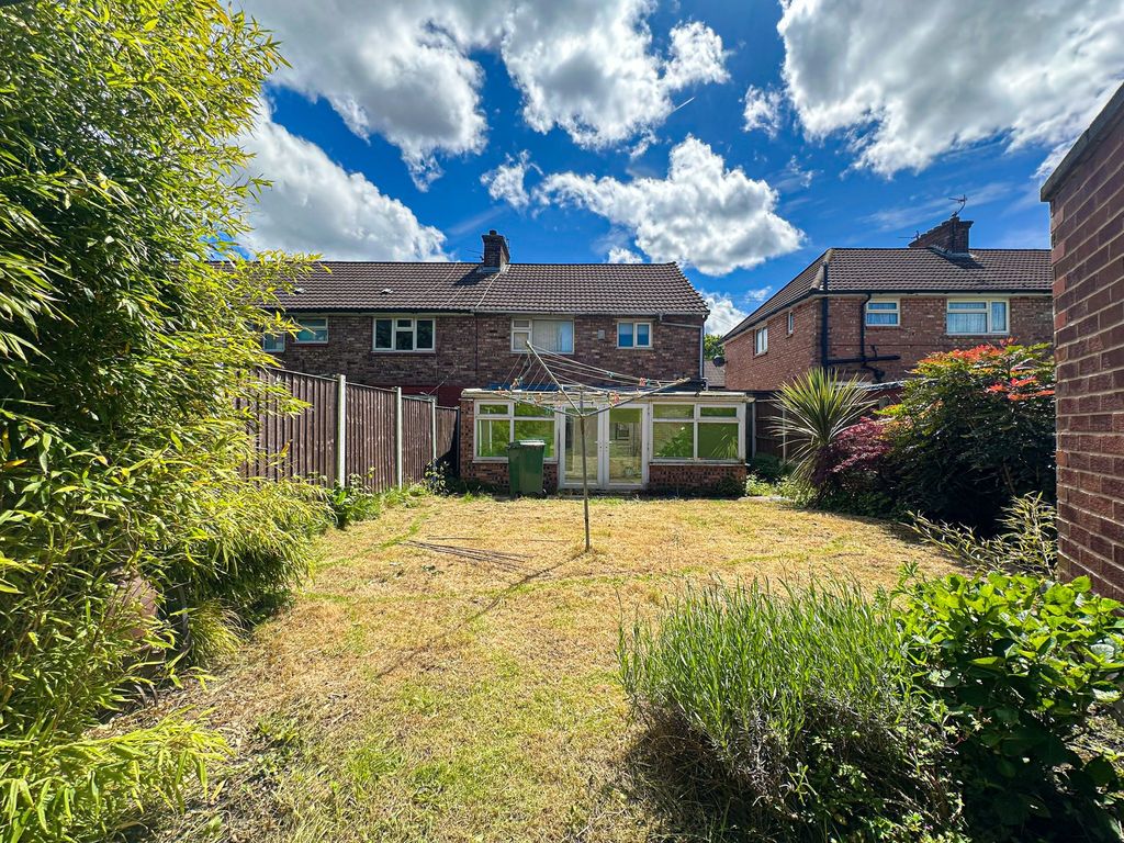 Property photo 3 of 11