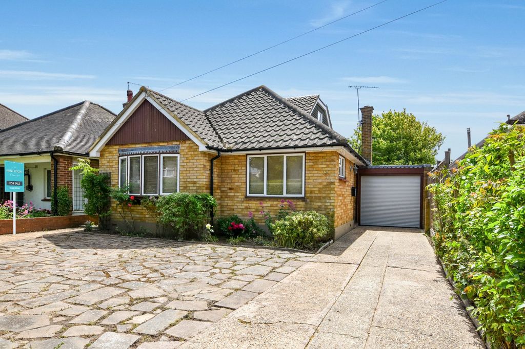 Property photo 1 of 35 Picture No. 07