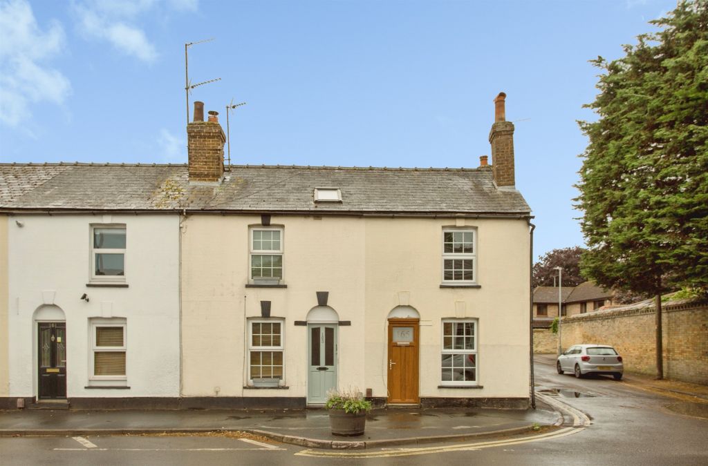 Property photo 1 of 16