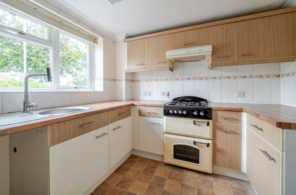 Property photo 2 of 22 1471171-10-6A1Feec71007d