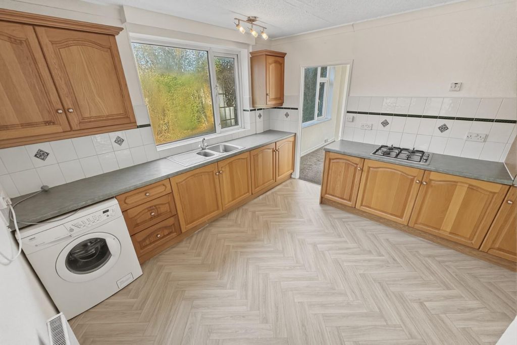 Property photo 2 of 18 2.Jpg