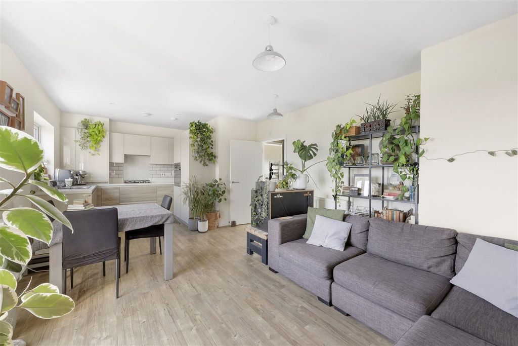 Property photo 2 of 24 4D4A0050.Jpg