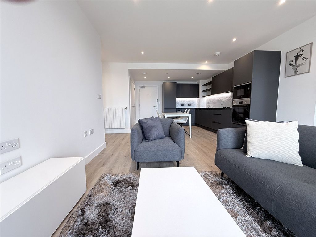 Property photo 3 of 14 Picture No. 15