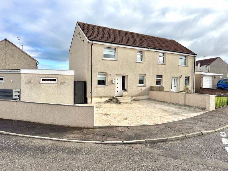 Property photo 1 of 17 Photo 16