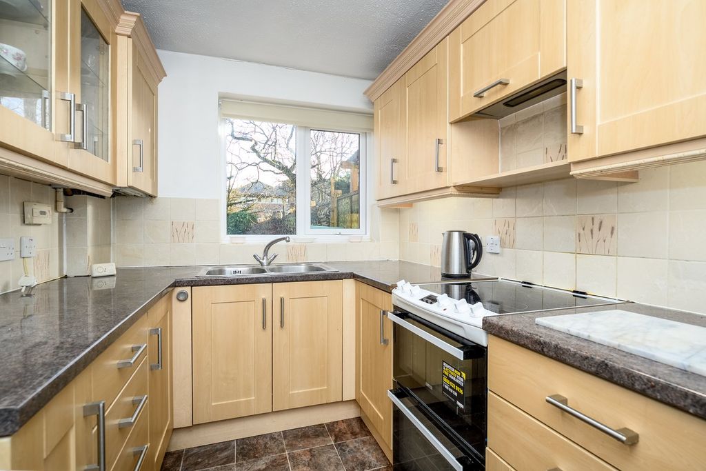 Property photo 3 of 14