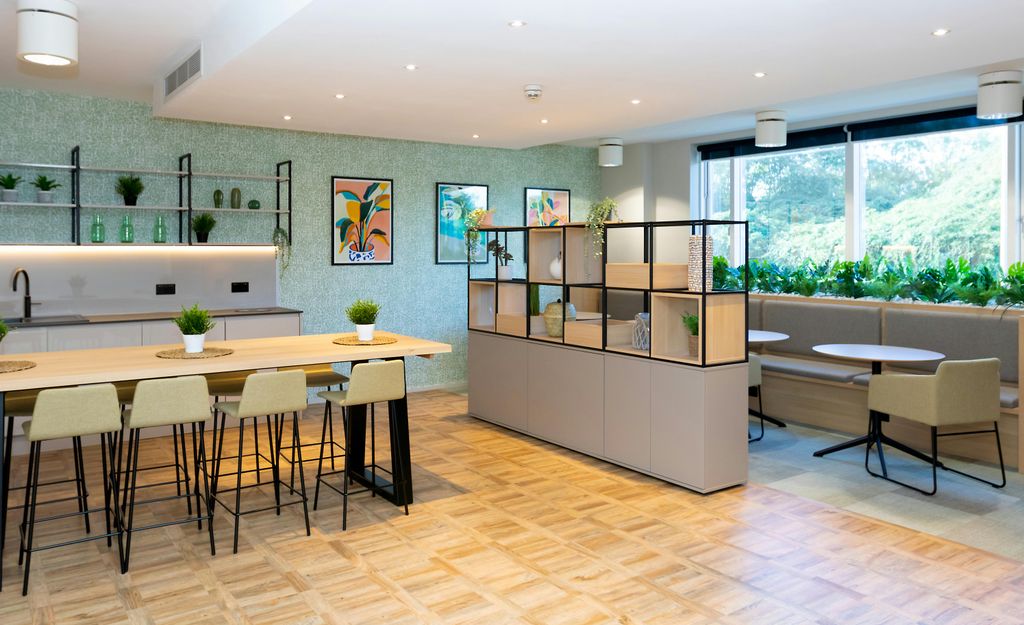 Property photo 2 of 6 1 Ph.Jpg