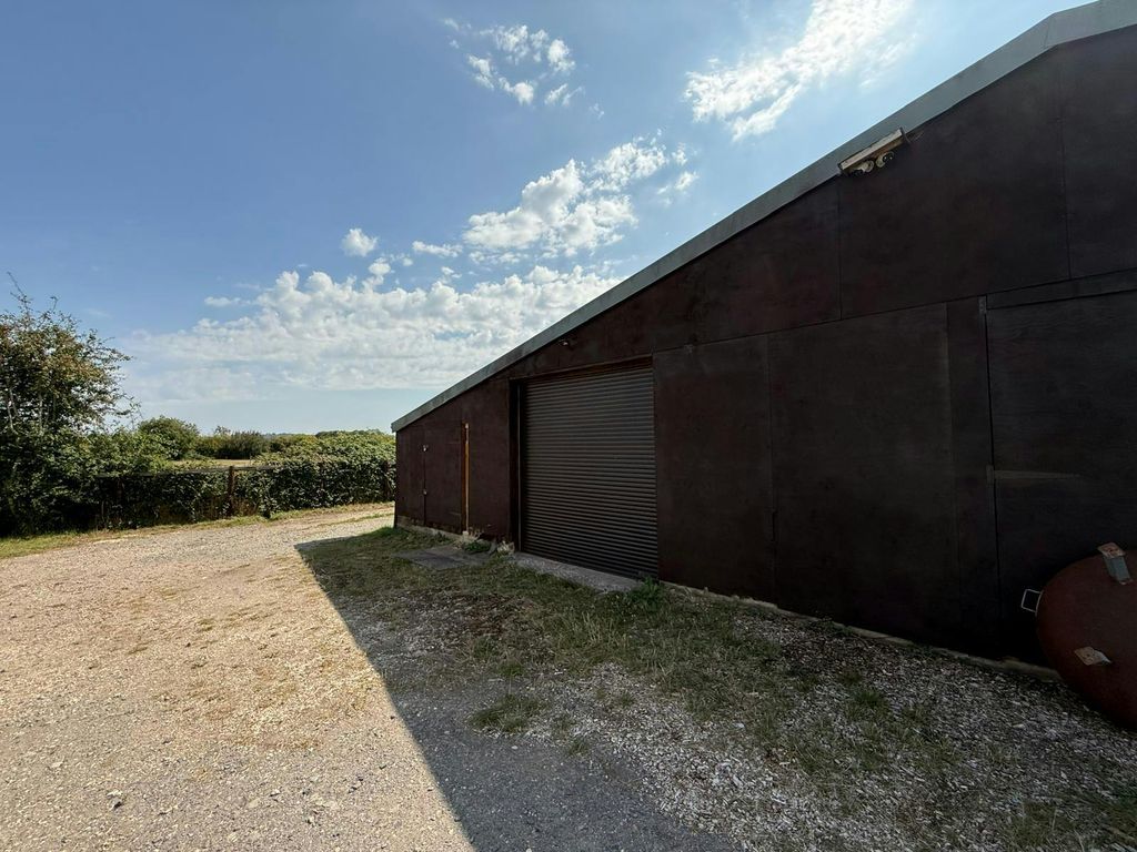 Property photo 3 of 12 Img20250812Wa0001.Jpg