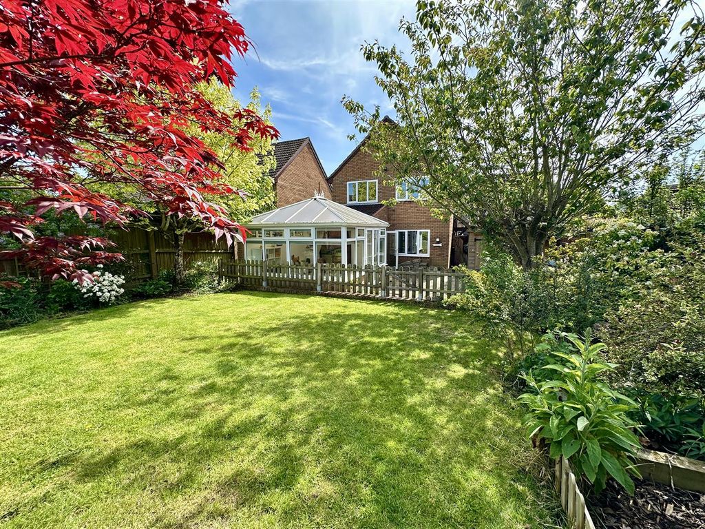 Property photo 2 of 22