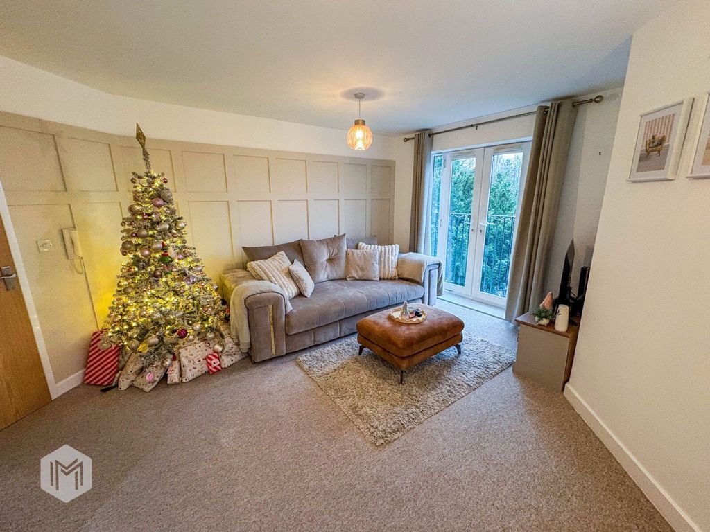 Property photo 2 of 12 Picture No. 07