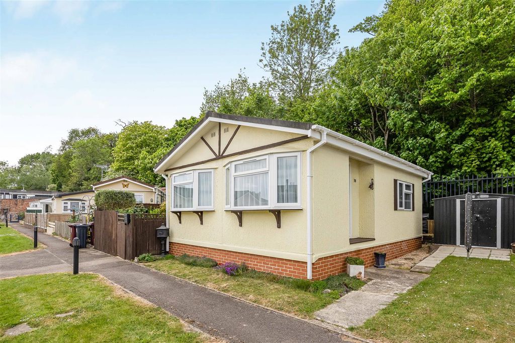 Property photo 1 of 17 3_80792.Jpg