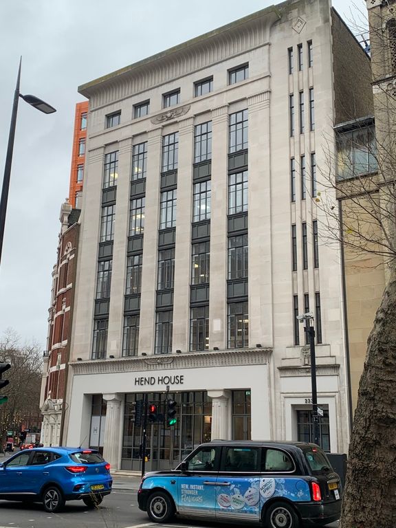 Property photo 1 of 10 Photo 9