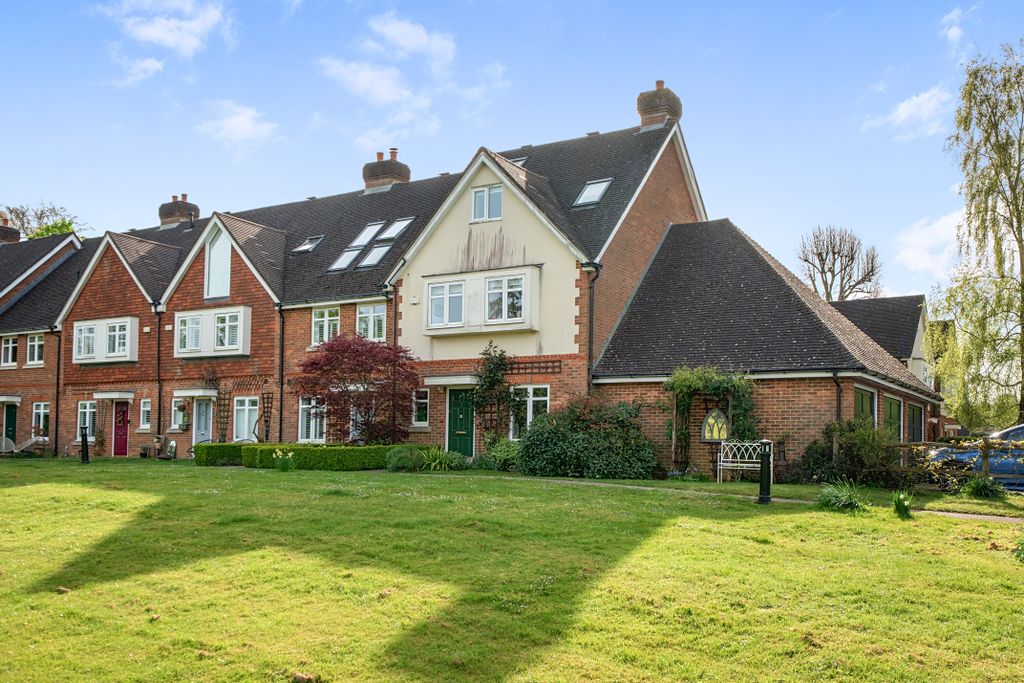 Property photo 1 of 20