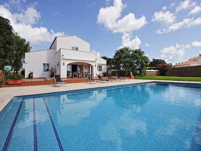 Property photo 1 of 88