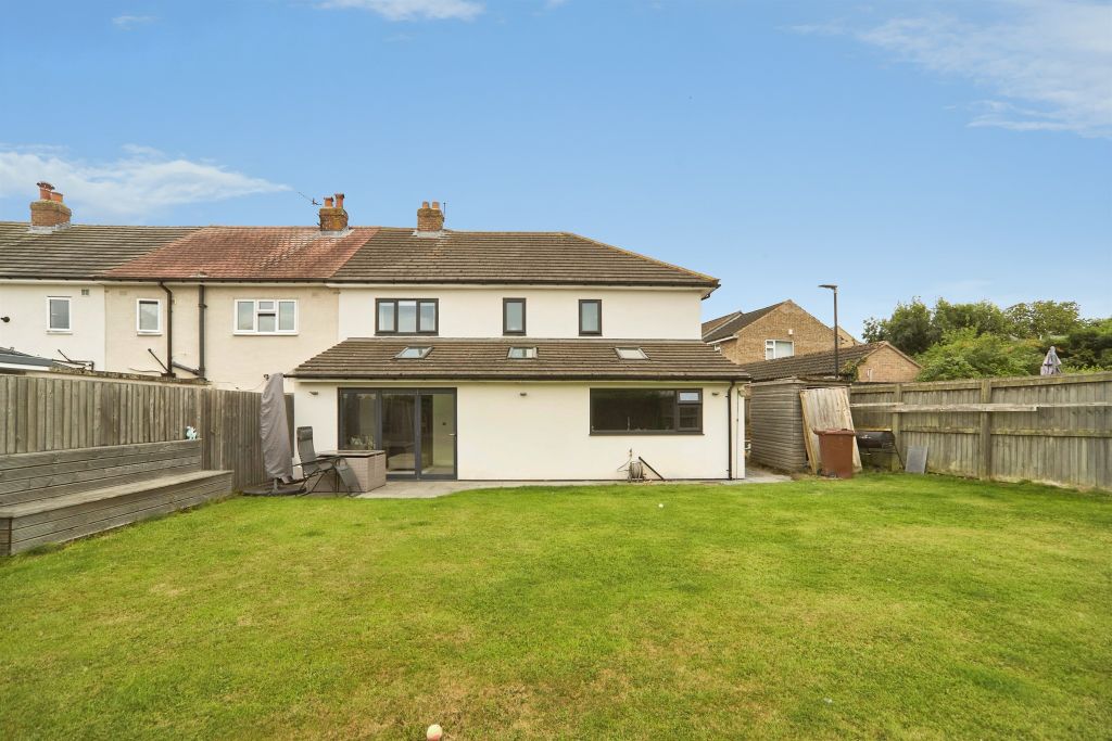 Property photo 3 of 19
