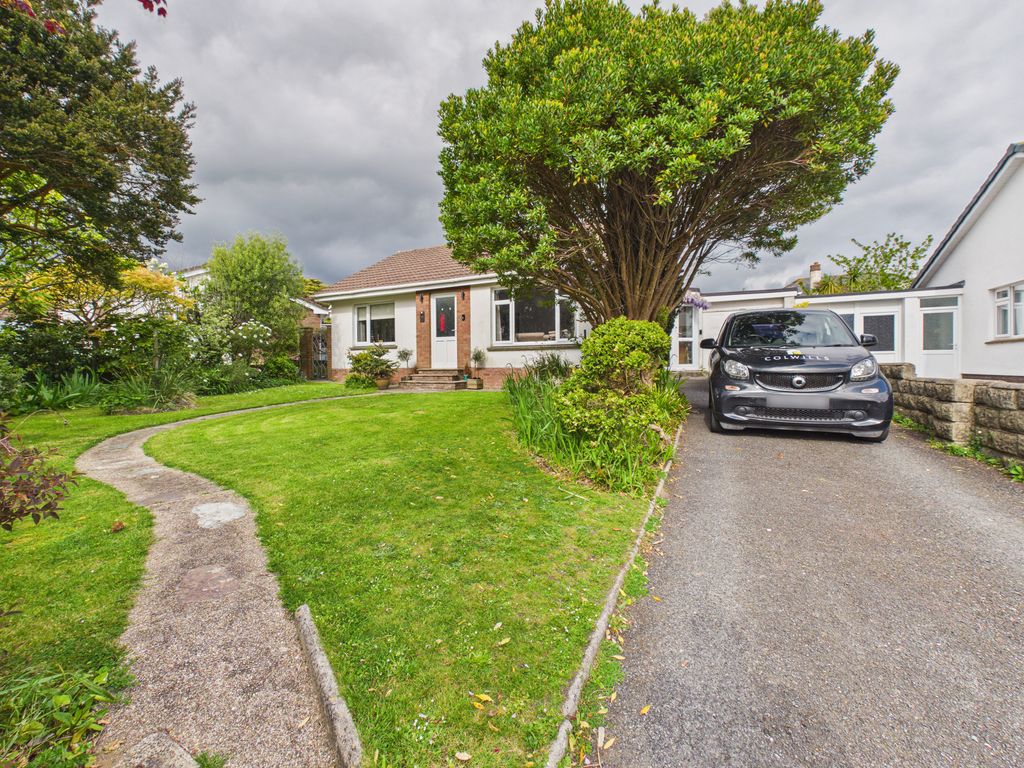 Property photo 2 of 9