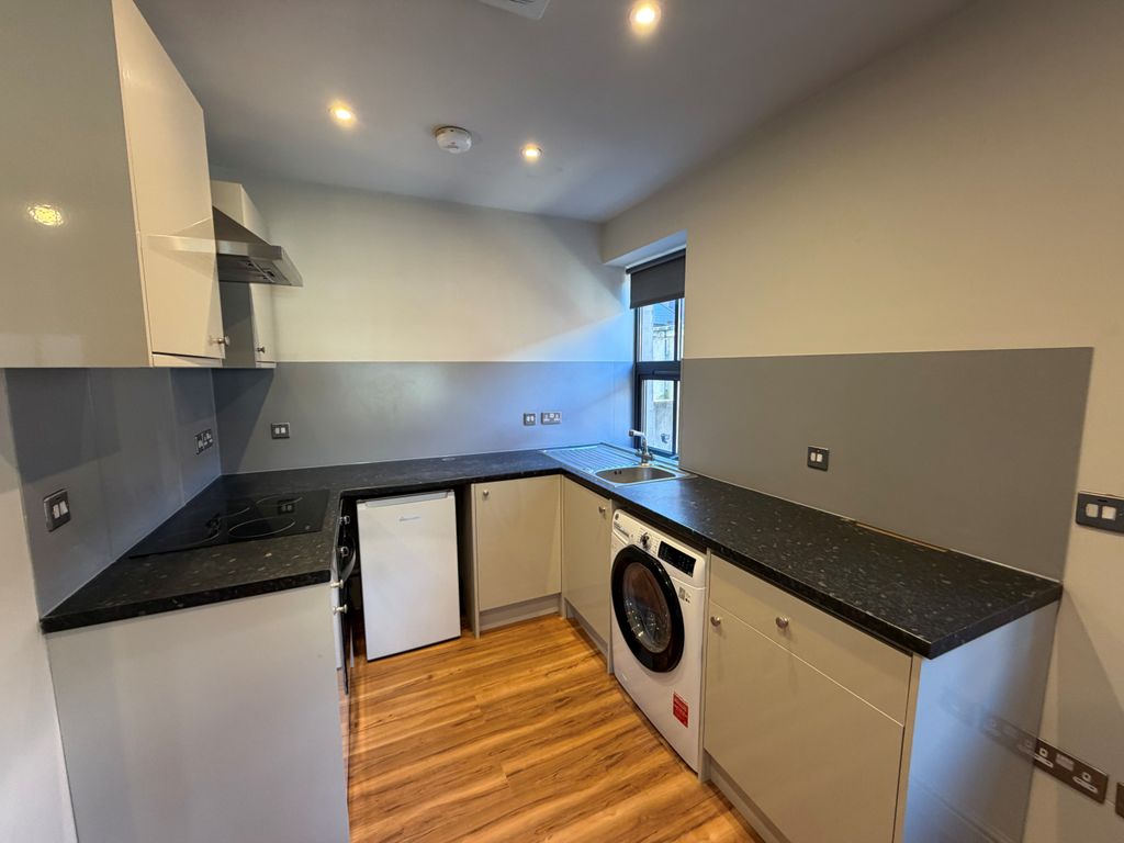 Property photo 1 of 4