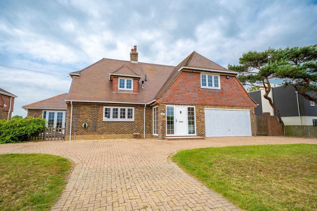Property photo 2 of 51