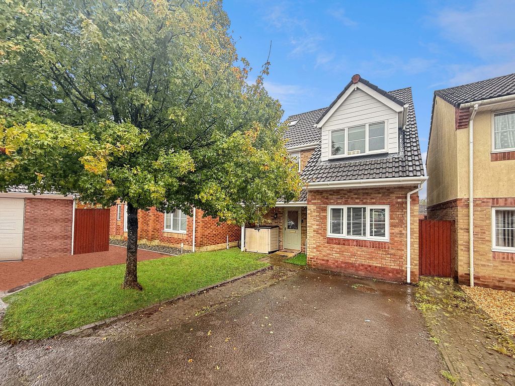 Property photo 1 of 30