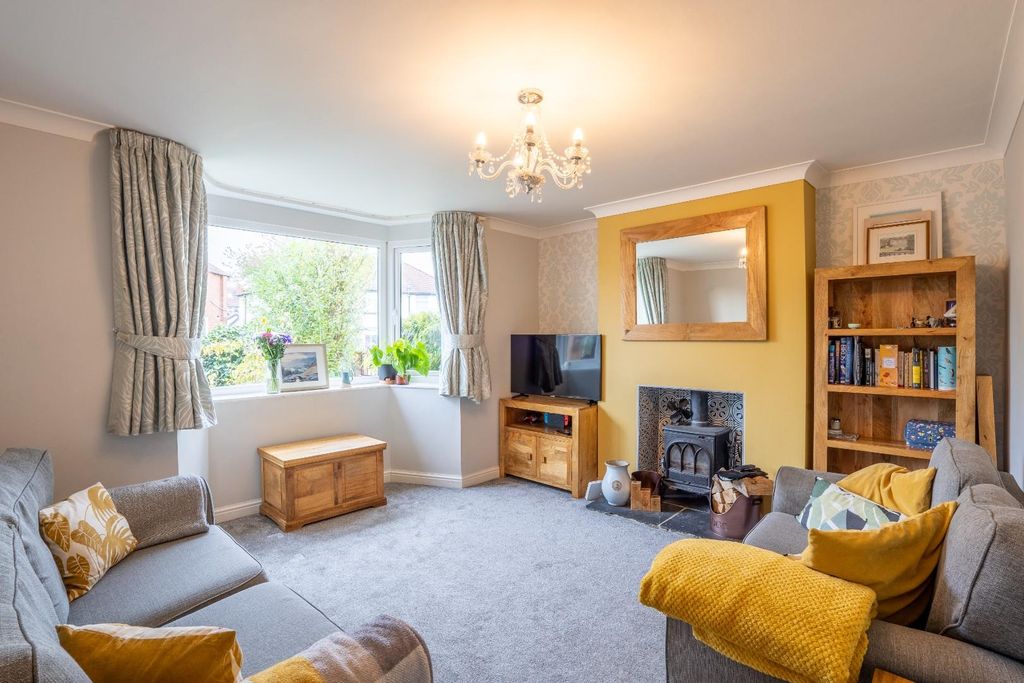 Property photo 3 of 28 3.Jpg