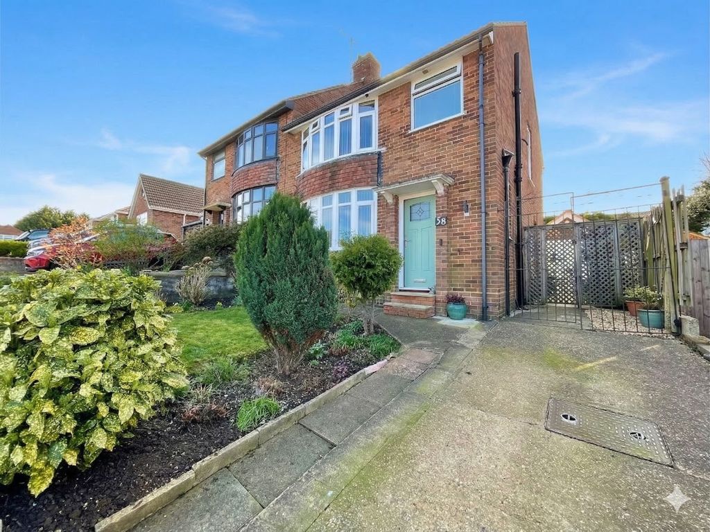 Property photo 1 of 16 4942000