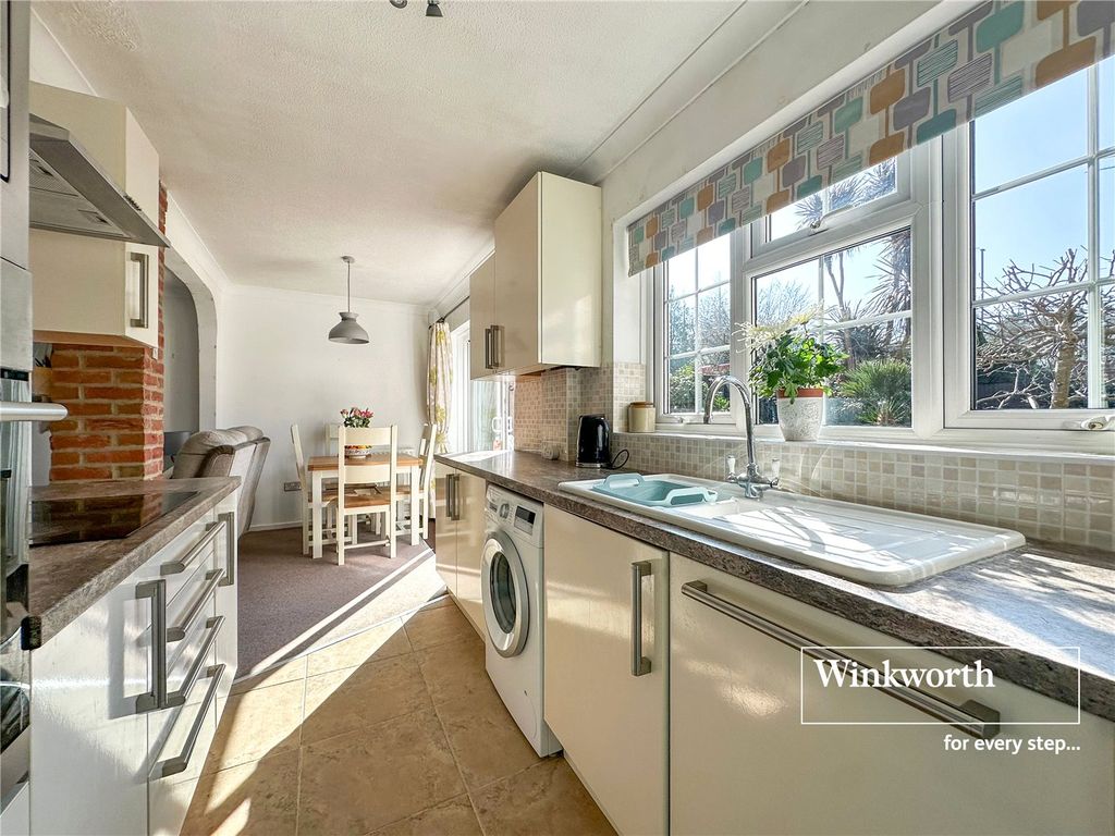 Property photo 3 of 16 Picture No. 08