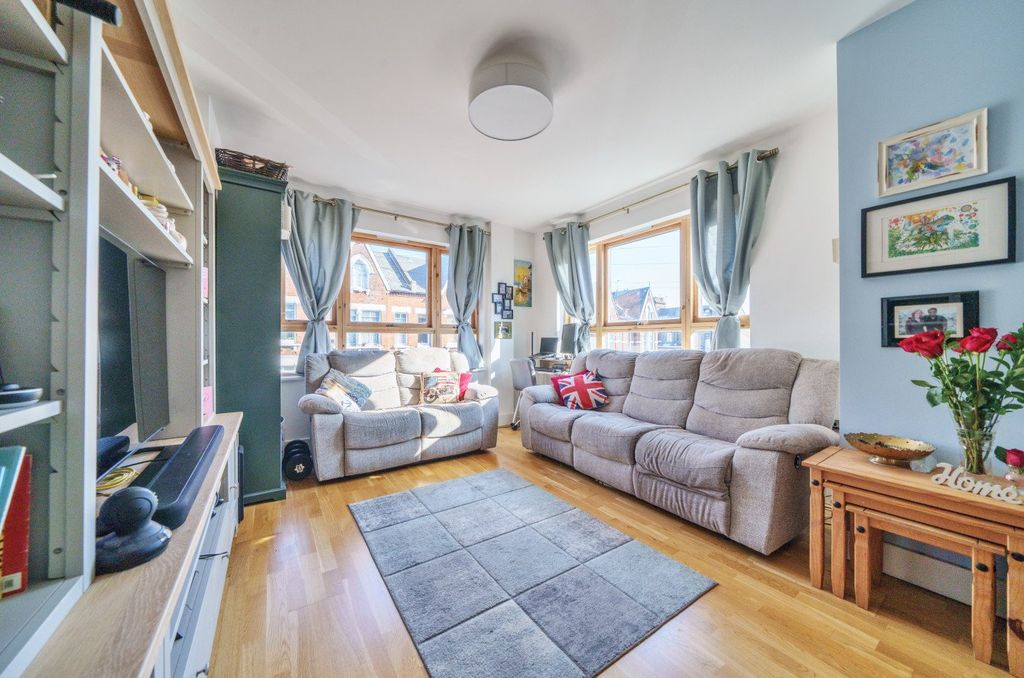 Property photo 1 of 14 Picture No. 03