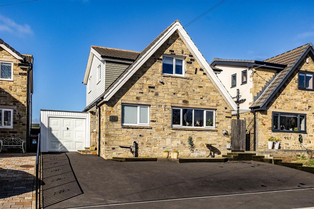 Property photo 1 of 39 12Rphudds-130326-33.Jpg