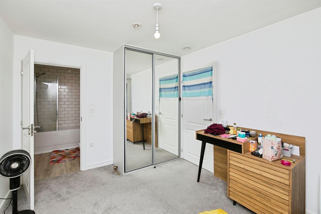 Additional image 11 of 2 bed flat for saleBilsborrow Avenue, Derby DE1