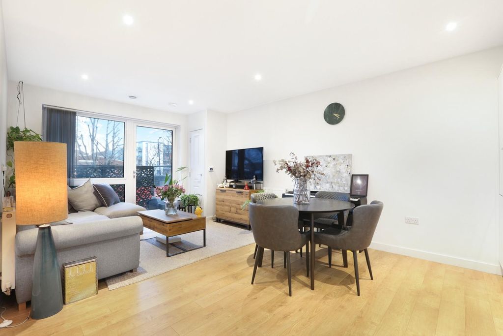 Property photo 2 of 20 Ach_8432.Jpg