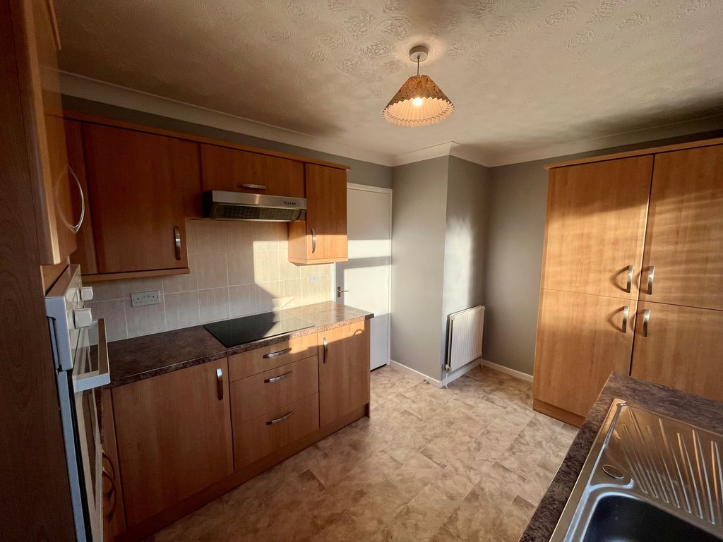 Property photo 3 of 13 Image