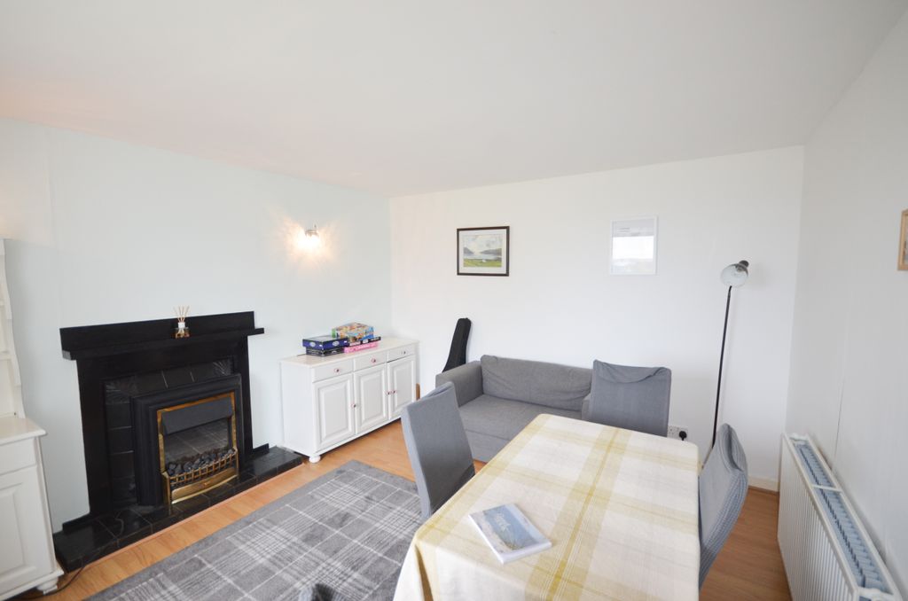 Property photo 3 of 40