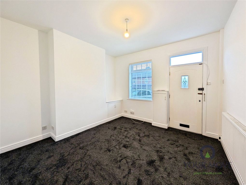 Property photo 2 of 9 Lounge