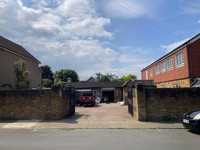 Property photo 2 of 9 2.Jpg