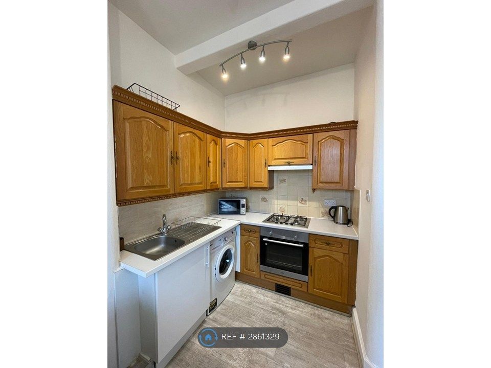 Property photo 2 of 12 Open Plan Kitchen