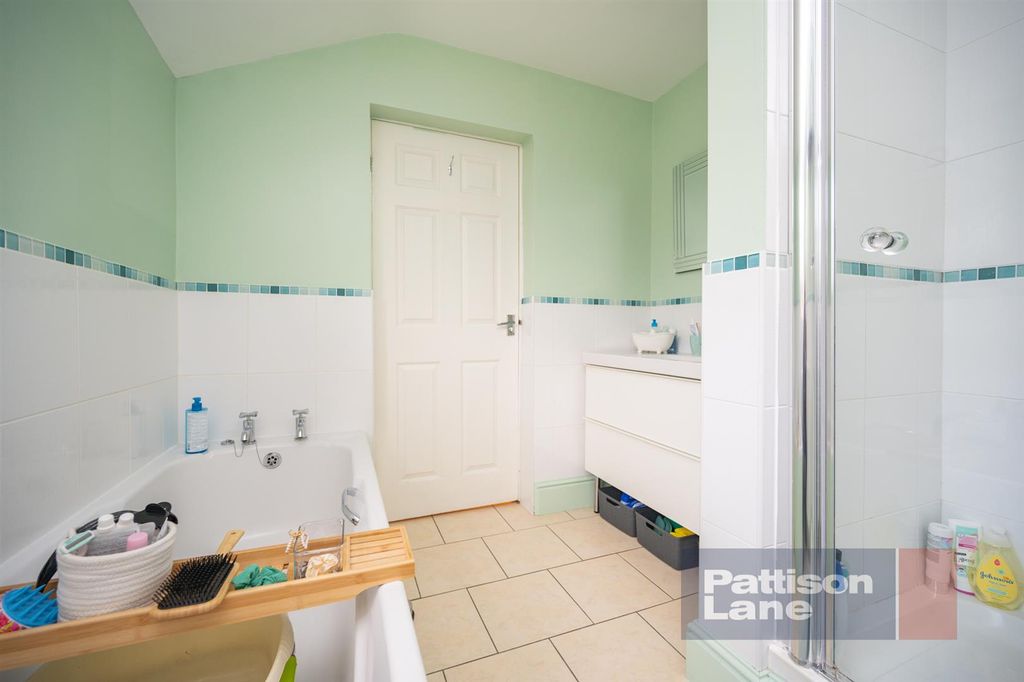 Property photo 3 of 9 Front