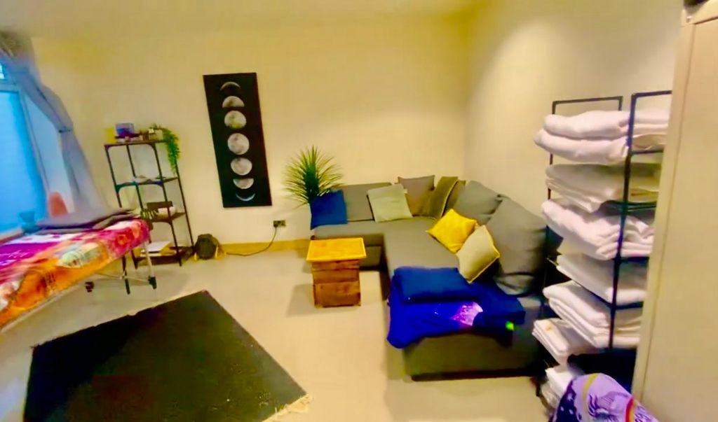 Property photo 3 of 5