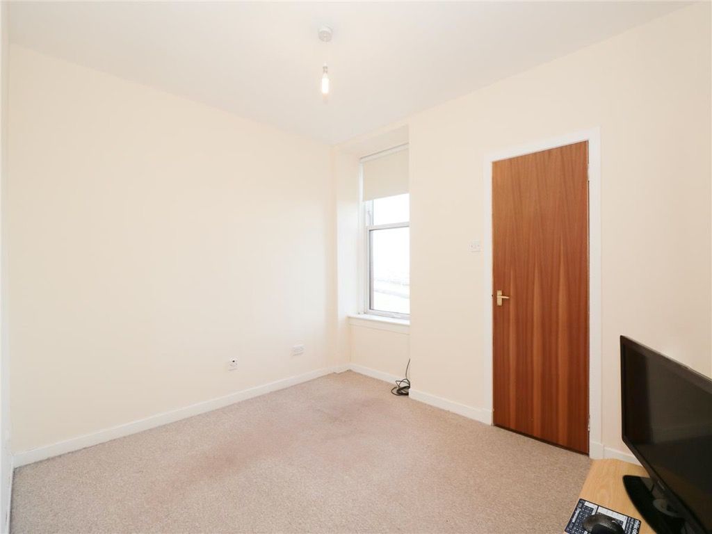 Property photo 2 of 9 Photo 2