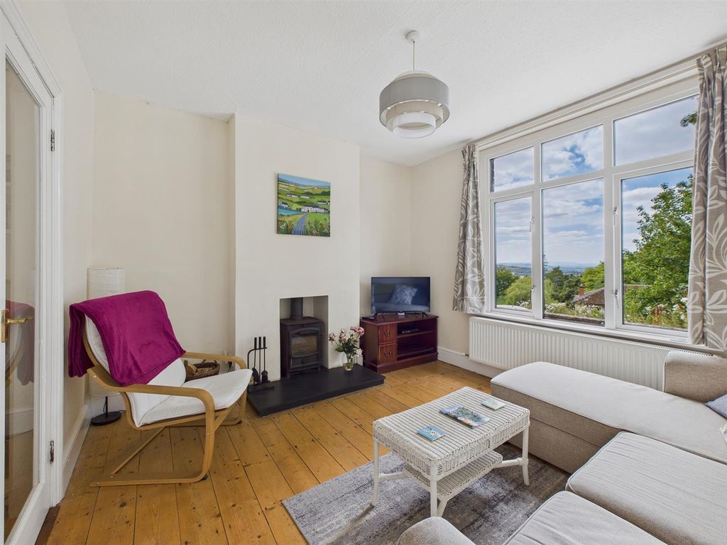 Property photo 3 of 25 Cam03972G0-Pr0108-Still005.Jpg