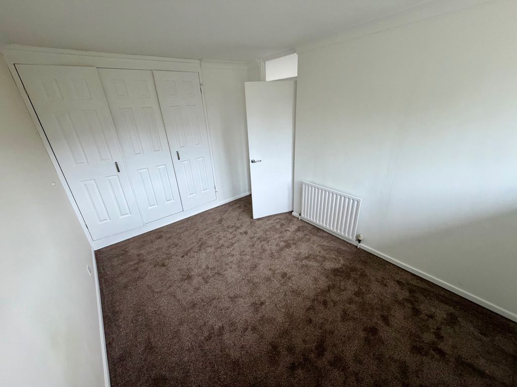 Property photo 2 of 3 Image
