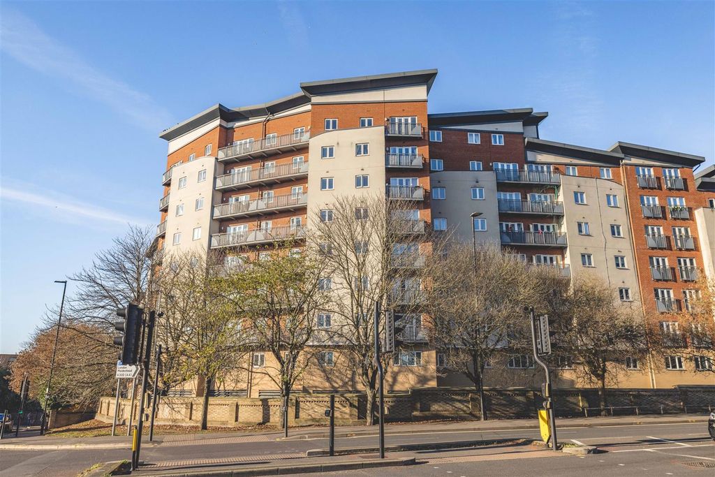 Property photo 1 of 13 401Ca (15 Of 15).Jpg